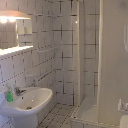 Lena * Héviz