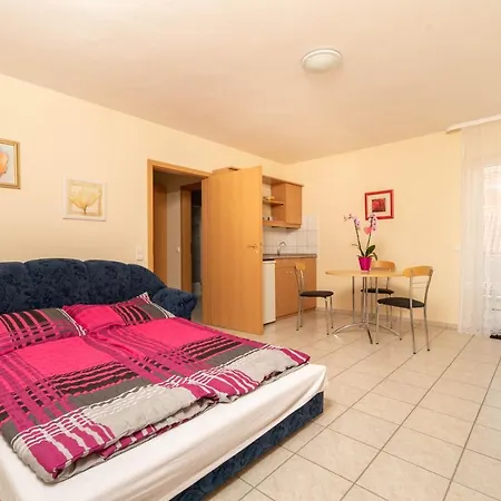 Apartament Lena Hévíz