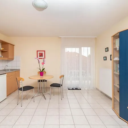 Apartmán Lena *